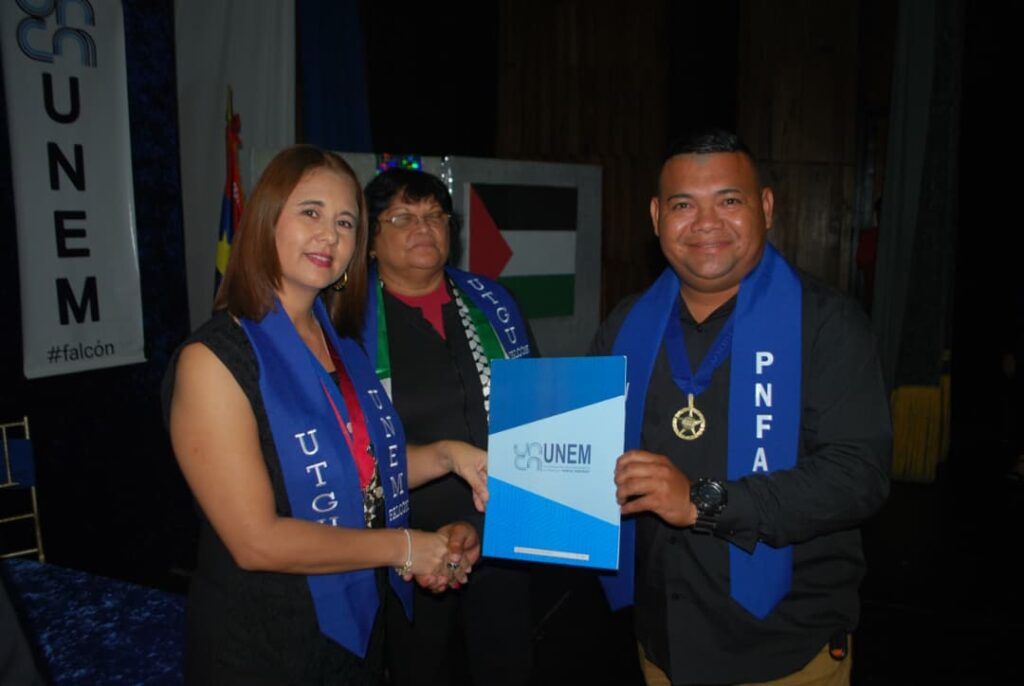 UNEM Falcón celebra XI Acto de Graduación bajo el epónimo “Solidaridad con Palestina”