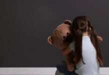 Detienen a hombre por agredir a su hija de siete años