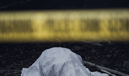 De una puñalada asesinó a su compañero de tragos