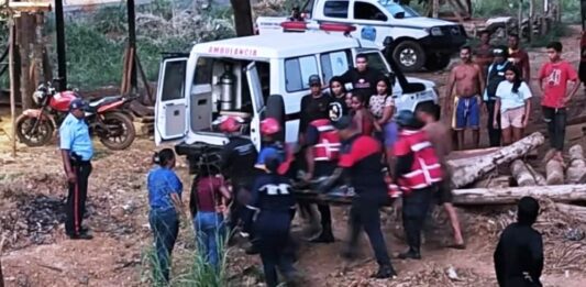 Un muerto y dos heridos tras nuevo derrumbe de pozo minero en El Callao