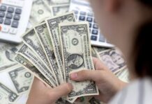 Así abre el dólar oficial hoy tras aumentar 9,85% en noviembre Así abre el dólar oficial hoy tras aumentar 9,85% en noviembre