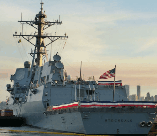 Reportan presencia de dos embarcaciones militares estadounidenses cerca de Falcón