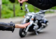 Mujer estafó a 14 personas con sistemas para financiar motos 14 personas más estafadas con supuestos "sistemas de ahorros" para motos