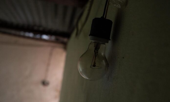 fluctuación eléctrica