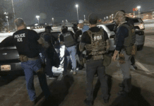ICE arresta mil 505 inmigrantes en operativo en Texas