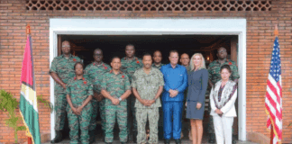 Jefe del Comando Sur de EE. UU. visita Guyana