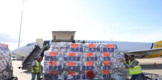 Llegaron 250 mil dosis de vacuna pentavalente Llegan al país 250 mil dosis de vacunas pentavalentes