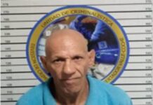 Agredió física y verbalmente a su madre de 79 años