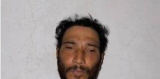 Agredió verbal y físicamente a su madre