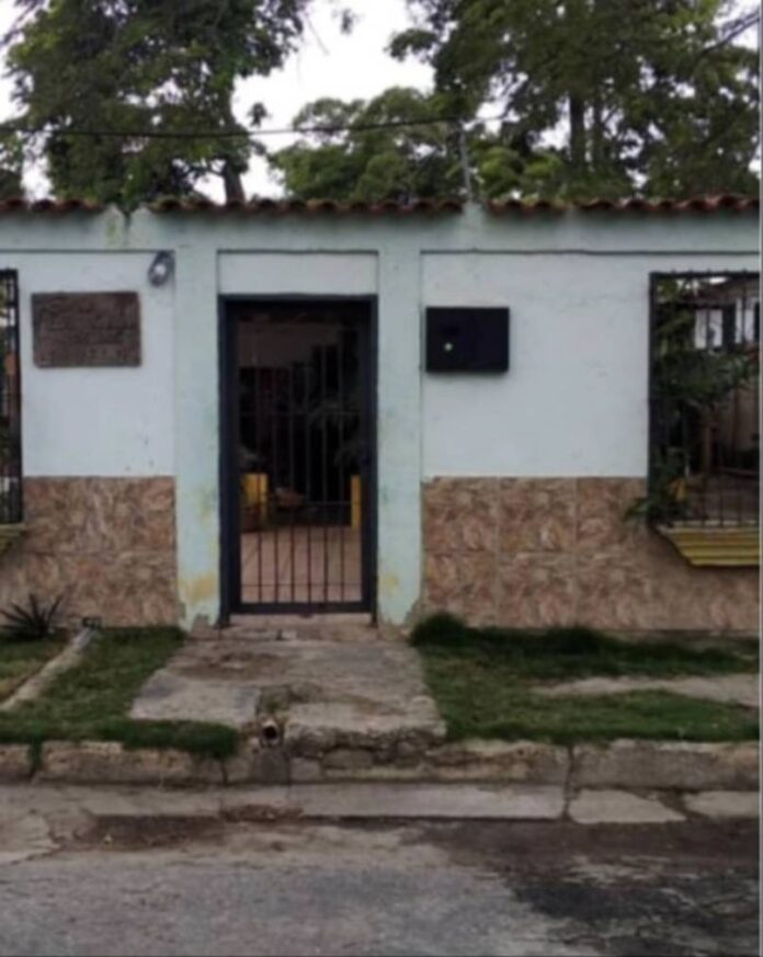 Aragua | Hallan muertos a madre e hijo en la habitación de una posada