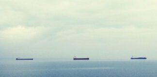 Reuters: Tarifas de petroleros seguirán altas hasta mediados de 2026 Reuters: Tarifas de petroleros seguirán altas hasta mediados de 2026