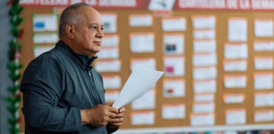 Cabello denunció planes de María Corina Machado para «entregar activos» a EEUU Cabello denunció planes de María Corina Machado para "entregar activos" a EEUU