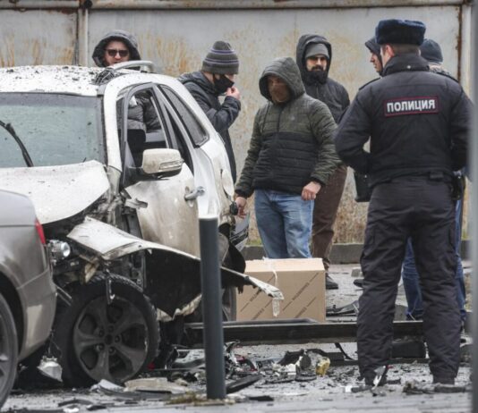 Coche bomba mató al jefe de operaciones del Estado mayor ruso Coche bomba mató al jefe de operaciones del Estado mayor ruso