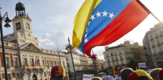 Colombianos y venezolanos, la población extranjera que más aumenta en España Colombianos y venezolanos, la población extranjera que más aumenta en España