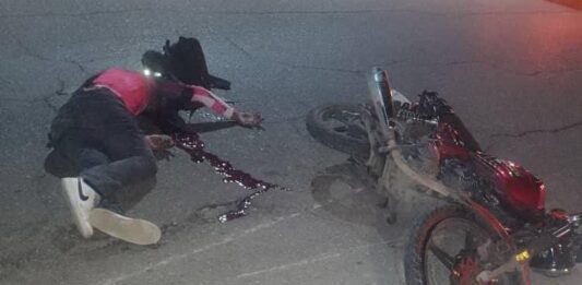 Deslizamiento de moto dejó un fallecido en Punta Cardón