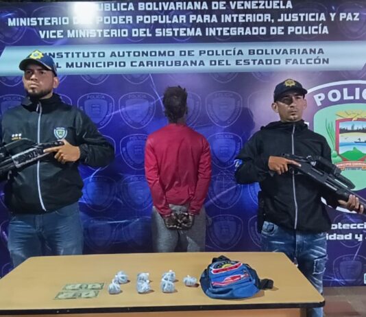 Detenido hombre con droga en La Chinita de Punto Fijo