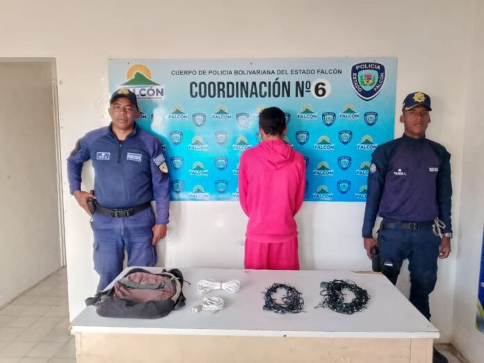 Detenido por hurto en la plaza Bolivar de Pueblo Nuevo