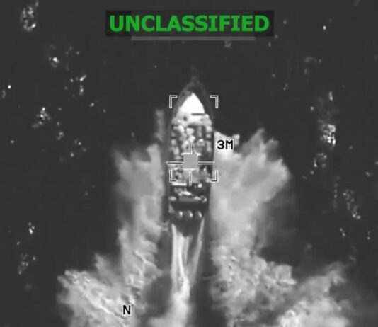 EEUU realiza otro ataque en el Pacífico y mata a 4 personas EEUU realiza otro ataque en el Pacífico y mata a 4 personas