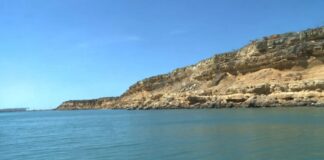 Reportan embarcación con más de 24 horas de retraso en Amuay