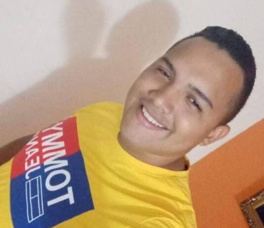 Exfuncionario de la Guardia Nacional muere en deslizamiento de moto