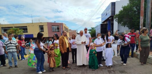 Iniciada la 44 edición de la Feria Popular del Pesebre en la Alameda de Coro