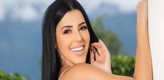 Jimena «Rosita» Araya, acusada de apoyar hurto de cajeros en EEUU Jimena Araya, alias "Rosita", acusada de apoyar robo de cajeros en EEUU