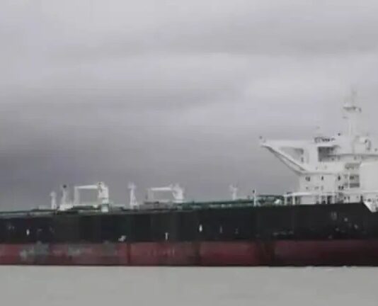 Guardia Costera de EEUU intercepta tercer buque petrolero