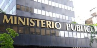 Imputan a exfiscales del MP por corrupción