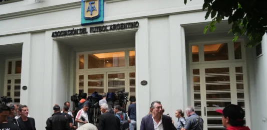 Justicia argentina ordena nuevos allanamientos en AFA por presunto lavado de dinero Justicia argentina ordena nuevos allanamientos en AFA por presunto lavado de dinero