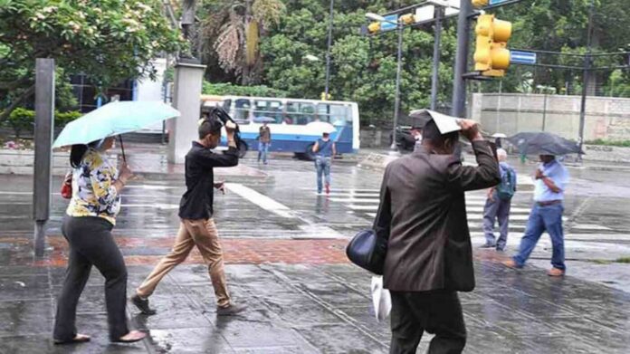 Inameh prevé lloviznas dispersas sobre estas regiones