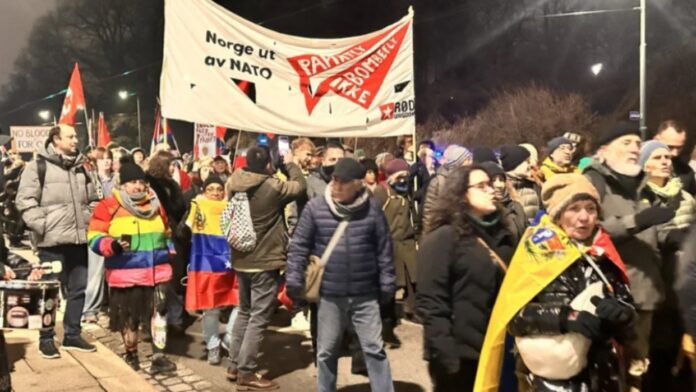 Manifestaciones-Oslo-entrega-del-Premio-Nobel-MCM Manifestaciones en Oslo contra entrega del Premio Nobel a MCM