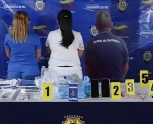 Médico, enfermera y almacenista usaban récipe sin firma para hurtar insumos