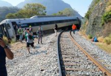 México | Descarrilamiento de Tren Interoceánico dejó 13 muertos y decenas de heridos México | Descarrilamiento de Tren Interoceánico dejó 13 muertos y decenas de heridos