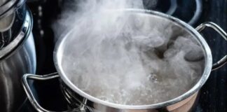 Mujer arrojó agua hirviendo a su expareja