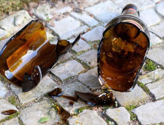 Mujer sufrió un botellazo en la cabeza en Punto Fijo