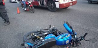 Dos PNB colisionaron sus motos en Punto Fijo y esta fue la causa