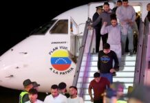 Panamá enviará por primera vez un avión directo a Caracas con migrantes venezolanos