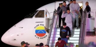 Panamá enviará por primera vez un avión directo a Caracas con migrantes venezolanos