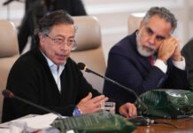 Petro responde a Trump: «Está desinformado sobre Colombia» Petro responde a Trump: "Está desinformado sobre Colombia"