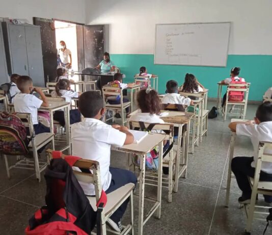 Reinicio de clases será el 12 de enero