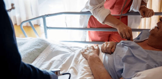 Rusia | Enfermera infectó a más de 70 personas con hepatitis C y VIH Rusia | Enfermera infectó a más de 70 personas con hepatitis C y VIH