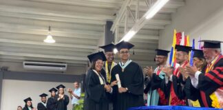 Secretaria de LUZ: Es un orgullo conferir nuevos Títulos Universitarios en Punto Fijo