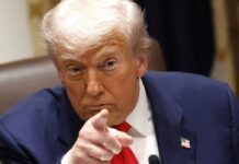 Trump: «Es hora de que se celebren elecciones en Ucrania» Trump: "Es hora de que se celebren elecciones en Ucrania"