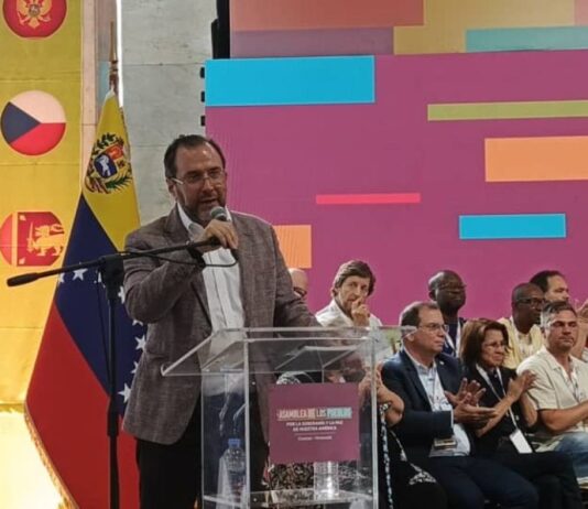 Yván Gil: Amenazas en el Caribe buscan “doblegar” a Venezuela Yván Gil: Amenazas en el Caribe buscan “doblegar” a Venezuela