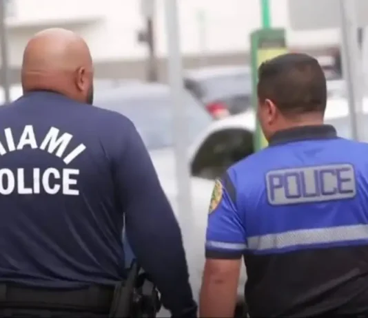 Miami | Encuentran cadáver de mujer en un congelador Miami | Encuentran cadáver de mujer en un congelador