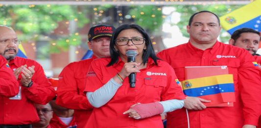 Delcy Rodríguez a EEUU: si quieren nuestro petróleo y gas, ¡Tienen que pagarlo! Delcy Rodríguez a EEUU: si quieren nuestro petróleo y gas, ¡Tienen que pagarlo!