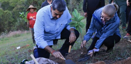 Maduro: Venezuela será potencia productora y exportadora de alimentos orgánicos Nicolás Maduro, reafirmó la visión estratégica de convertir al país en una gran potencia productora y exportadora de alimentos, con énfasis en la producción orgánica y libre de químicos