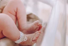 Rescatan a recién nacido de un basurero en Antímano Rescatan a recién nacido de un basurero en Antímano