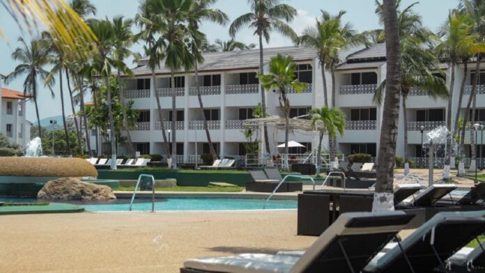 ocupación-hotelera-suspensión-vuelos Aberto Vieira, presidente del gremio, precisó que el sector estimaba una ocupación hotelera nacional del 50% en temporada decembrina. Hasta hace unos días habían logrado alcanzar el 32% de la meta