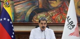Maduro anuncia ajuste en el Sistema de Defensa ante acciones de EEUU Maduro anuncia ajuste en el Sistema de Defensa ante acciones de EEUU